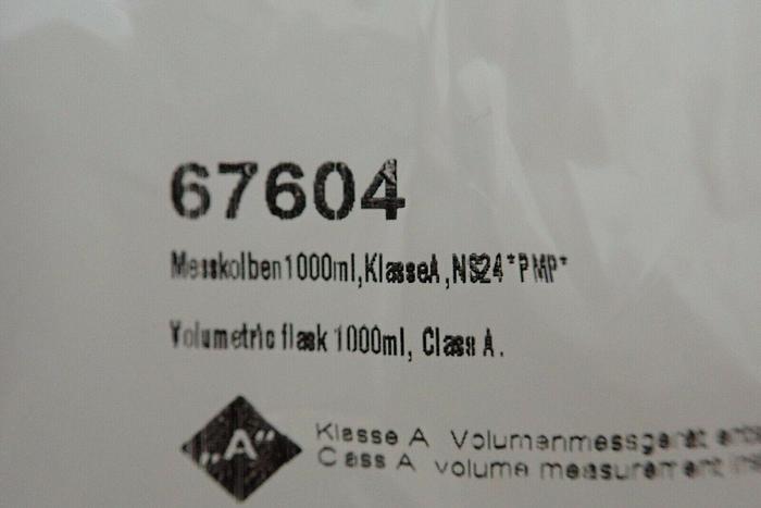 Used Vitlab 67604 Volumetric Flask, 1000ml, Class A, Box of 3
