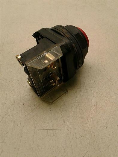 Used ALLEN BRADLEY 800H-BR SER F TYPE 4,4X,13 RED PUSH BUTTON