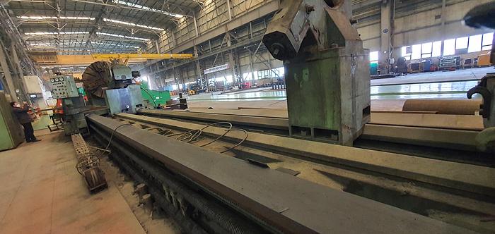 Used 1984 Dainichi Heavy Duty Lathe WH III EC 260 x 1000