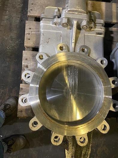 Used 10" FNW VALVE CO. PNEUMATIC KNIFE GATE VALVE  316SS