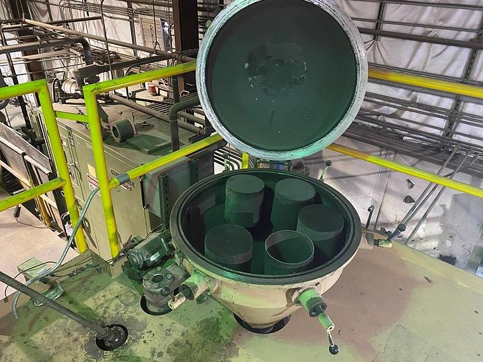 Used Pillar/GNB Vacuum Induction Melting 300 Pound Capacity