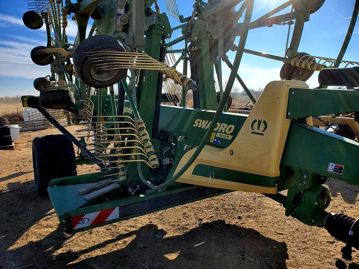 Used 45' Krone TC1370 Rotary Rake ** Like New **