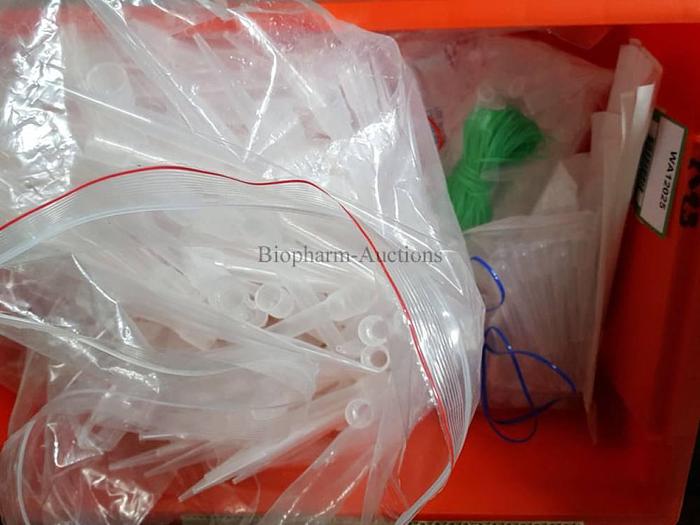 Used Selection of classroom laboratory items