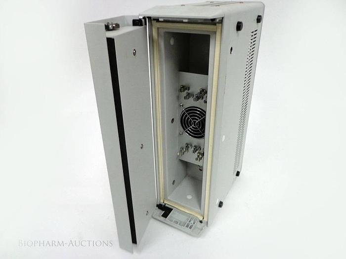 Used Dionex STH 585 Thermoelectric Peltier Column Heater Oven.