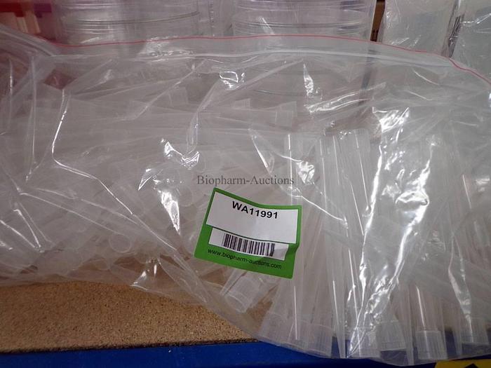 Used Plastic pipettor nozzles