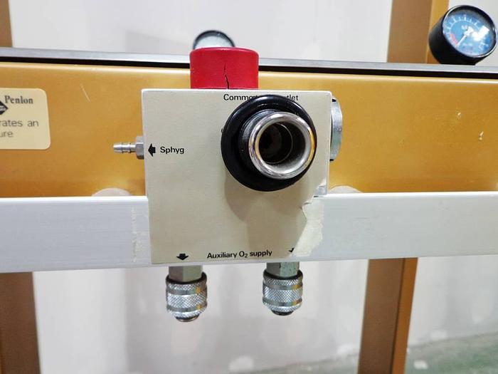Used Penlon MRI IM 500 CO2/N2O Anaesthetic Regulator.