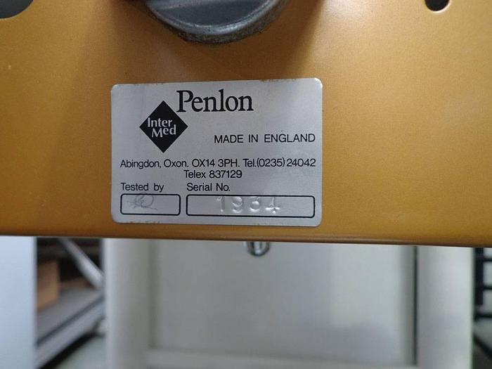 Used Penlon MRI IM 500 CO2/N2O Anaesthetic Regulator.