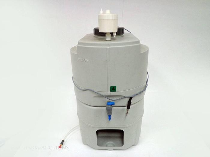 Used Millipore water purifier Milli Q plus & resevoir