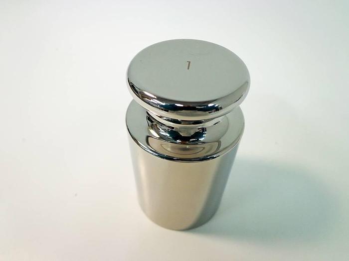 Used Mettler Toledo 1kg OIML F1 Standard Line Stainless Steel Weight.