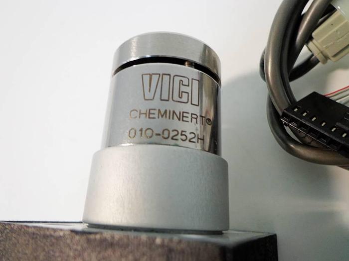 Used Vici Valco Instruments Modular Universal Valve/Actuator, Model EHMA, with Actuator Control Module.