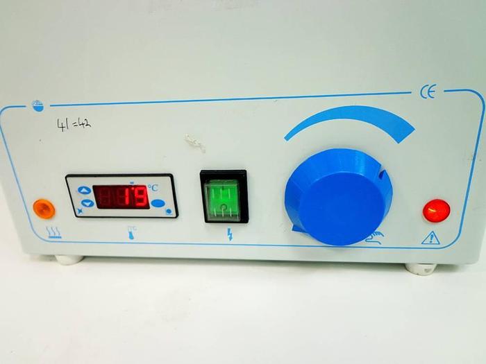 Used Nickel Electro Limited Clifton NE2-4D Unstirred Water Bath.