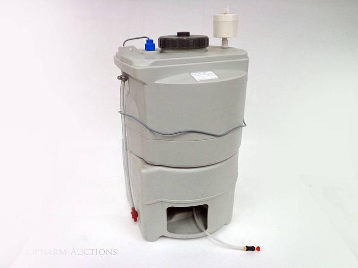Used Millipore water purifier Milli Q plus & resevoir