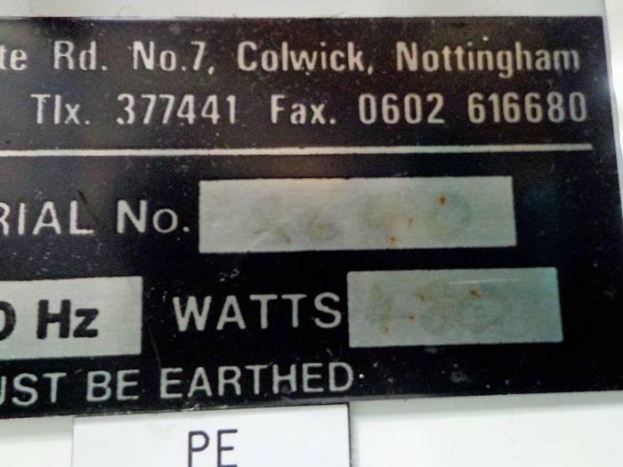 Used Leec MKll Proportional Temperature Control CO2 Incubator.