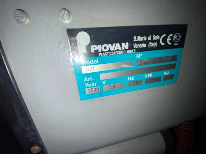 Used 2000 Piovan DS406 Desiccant Dryer System