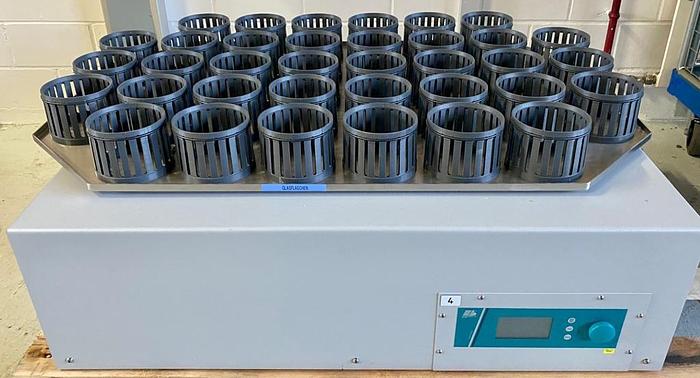 Used 2017 edmund bühler orbital shaker VKS
