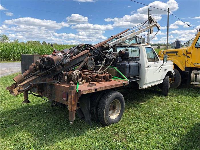 Used 1987 Acker Soil Sentry Drill Rig