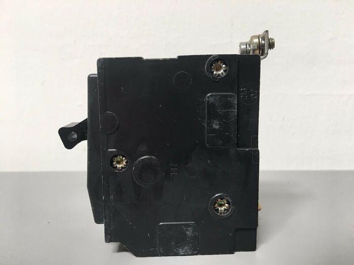 Used Lot of 4 Square D 2 Pole Circuit Breaker RT-729 120/240V 10,000 AIC