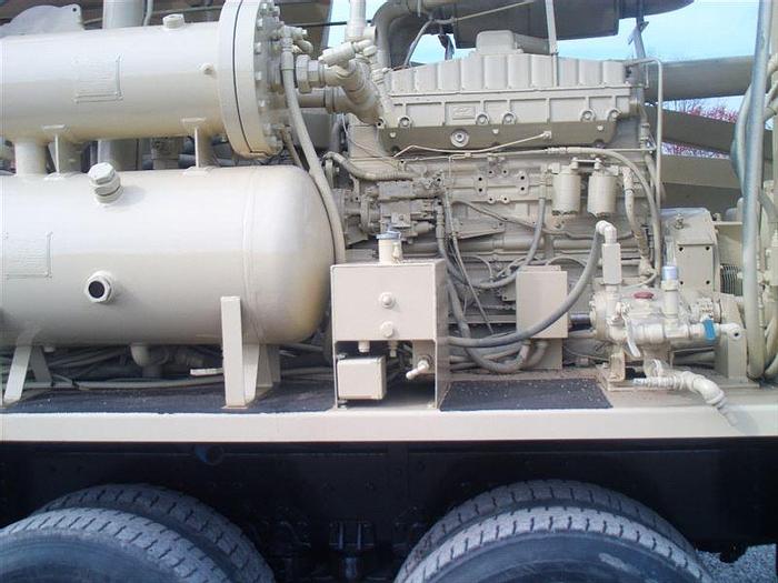 Used 1992 Ingersoll-Rand T3W drill rig