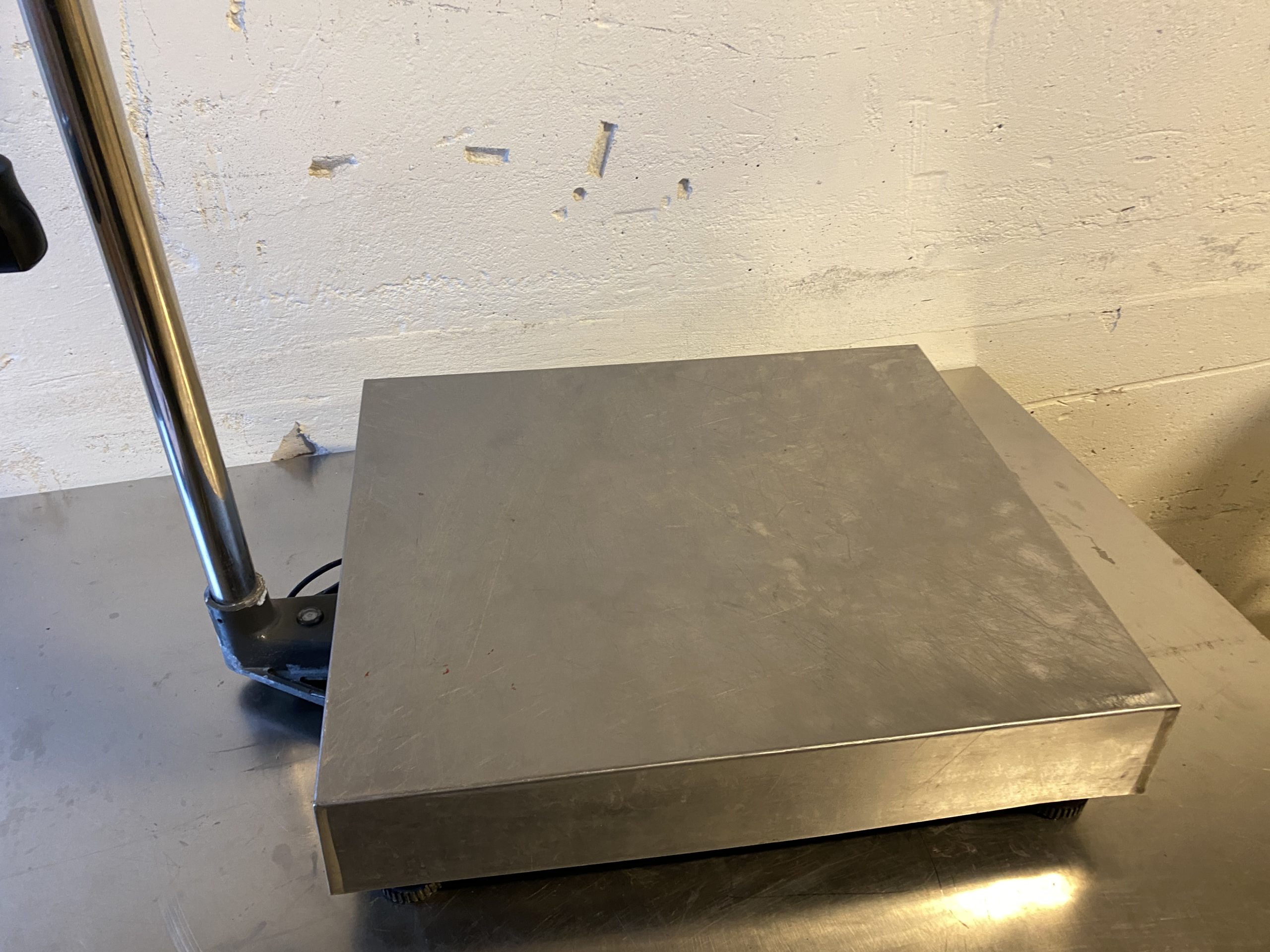 Begagnad Våg Defender 150kg #1207