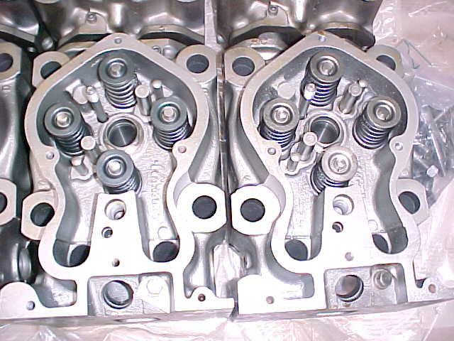 Used CYLINDER HEADS DEUTZ TBD 620