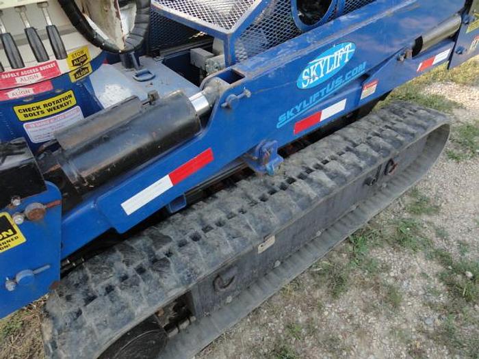 Used 2014 skylift/ versalift SUPER ARBORIST 53/VST521