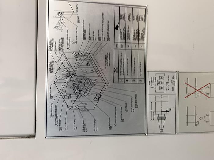 Ottime Centro di Lavoro Verticale MAZAK VTC-300 C