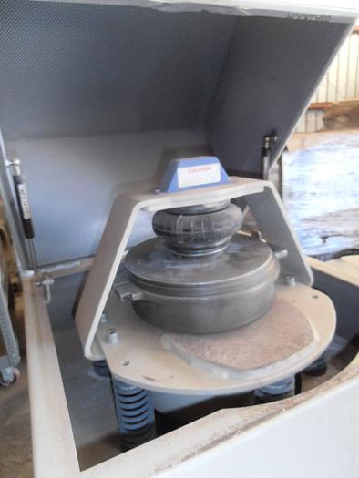 Used Mill, Disc Pulverizer, Ring, Rocklabs, Type SRM, Mdl C+PBMill, Disc Pulverizer, Ring, Rocklabs, Type SRM, Mdl C+PB #C740633