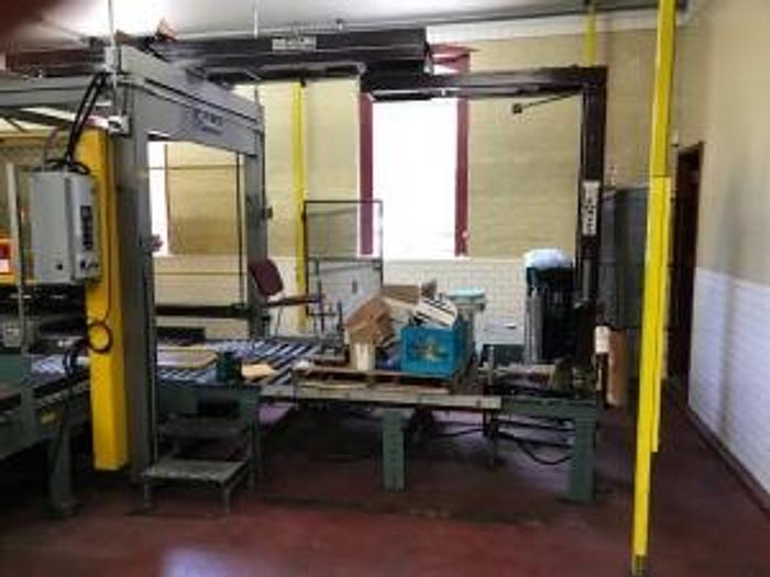 Used Columbia FL-100 case Palletizer