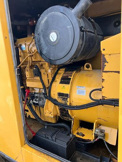 Used 2011 PERKINS GEP550-2