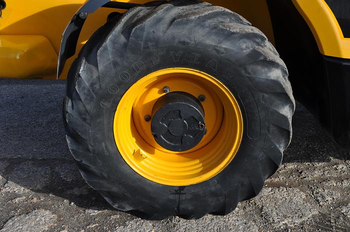 Used 2014 JCB 540-170 T4iib