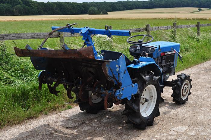 Used MITSUBISHI D1450FD