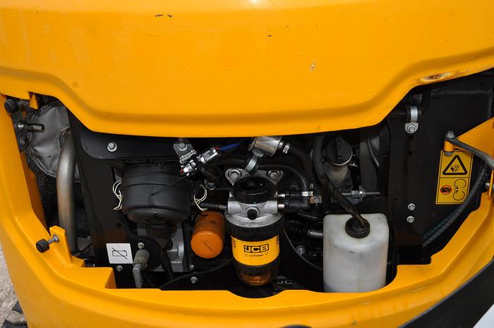 Used 2018 JCB 18Z-1