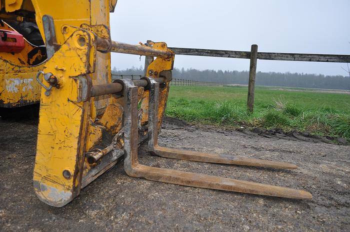 Used 2016 JCB 540-170