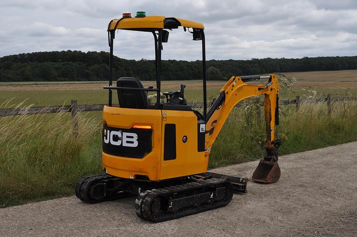 Used 2018 JCB 18Z-1