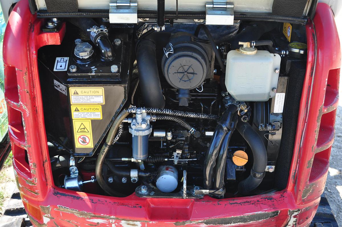 Used 2021 TAKEUCHI TB216