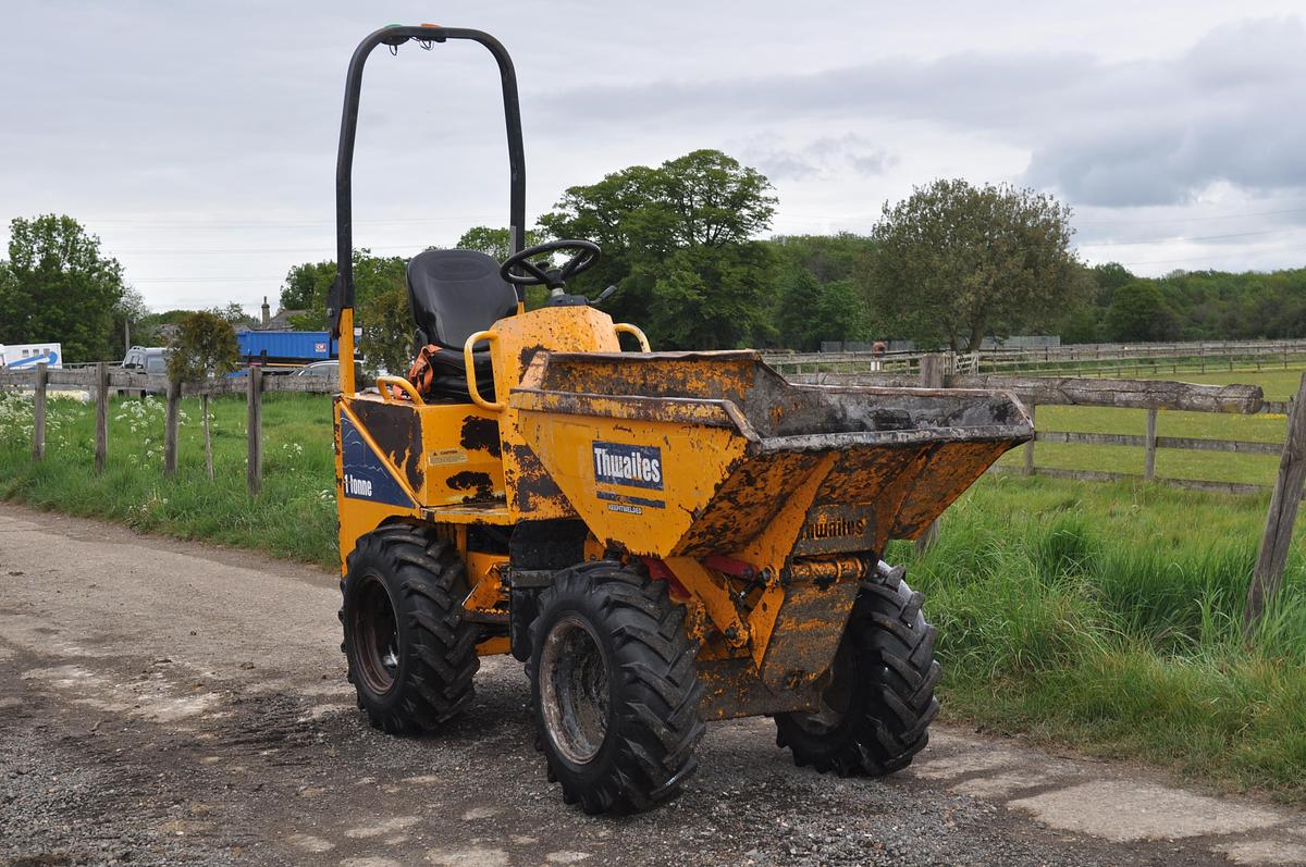 Used 2016 THWAITES 1T HI-TIP DUMPER