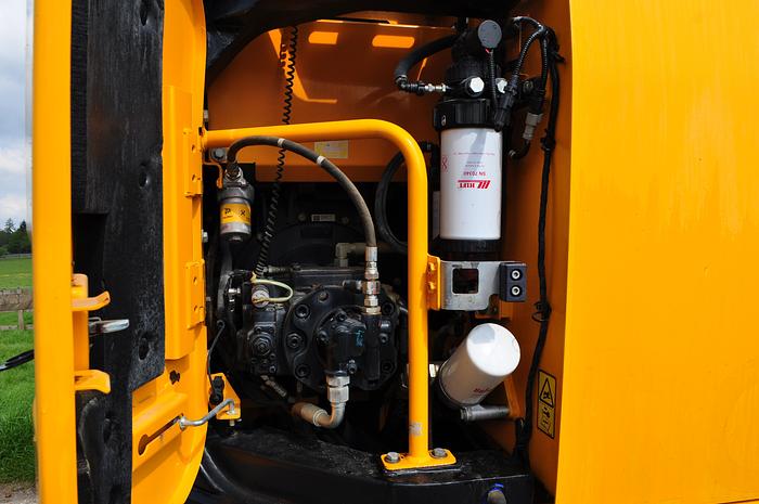 Used 2018 JCB JZ141LC 4F