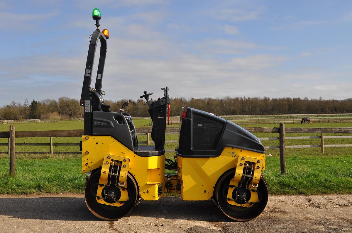 Used 2015 BOMAG BW120 AD-5