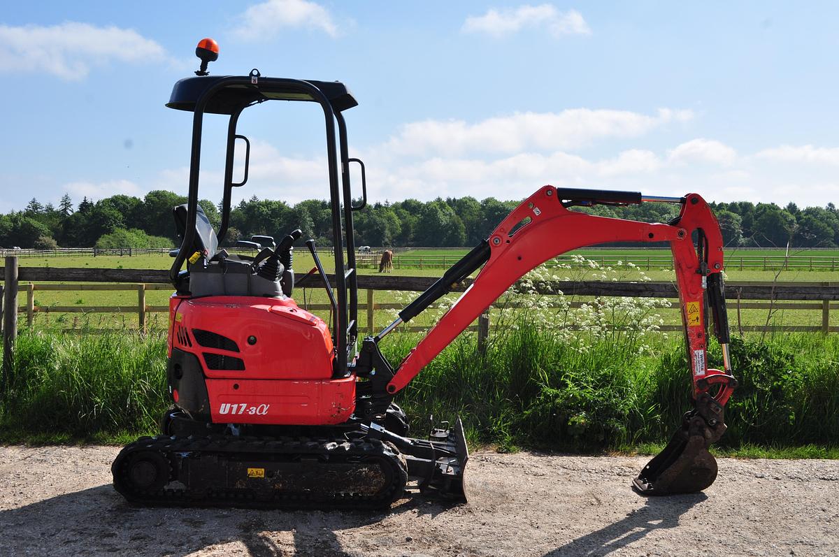 Used 2020 KUBOTA U17-3a