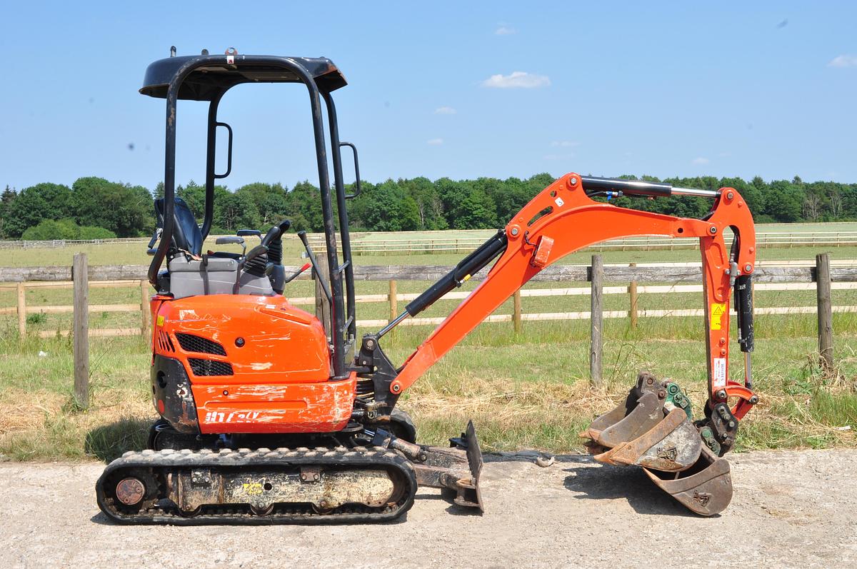 Used 2021 KUBOTA U17-3a