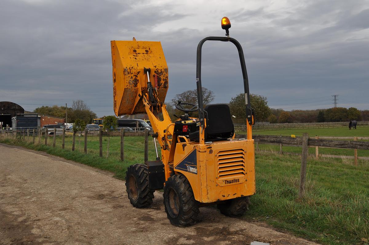 Used 2014 THWAITES MACH201 1T HIGH-TIP DUMPER