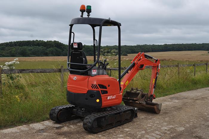 Used 2018 KUBOTA U17-3a