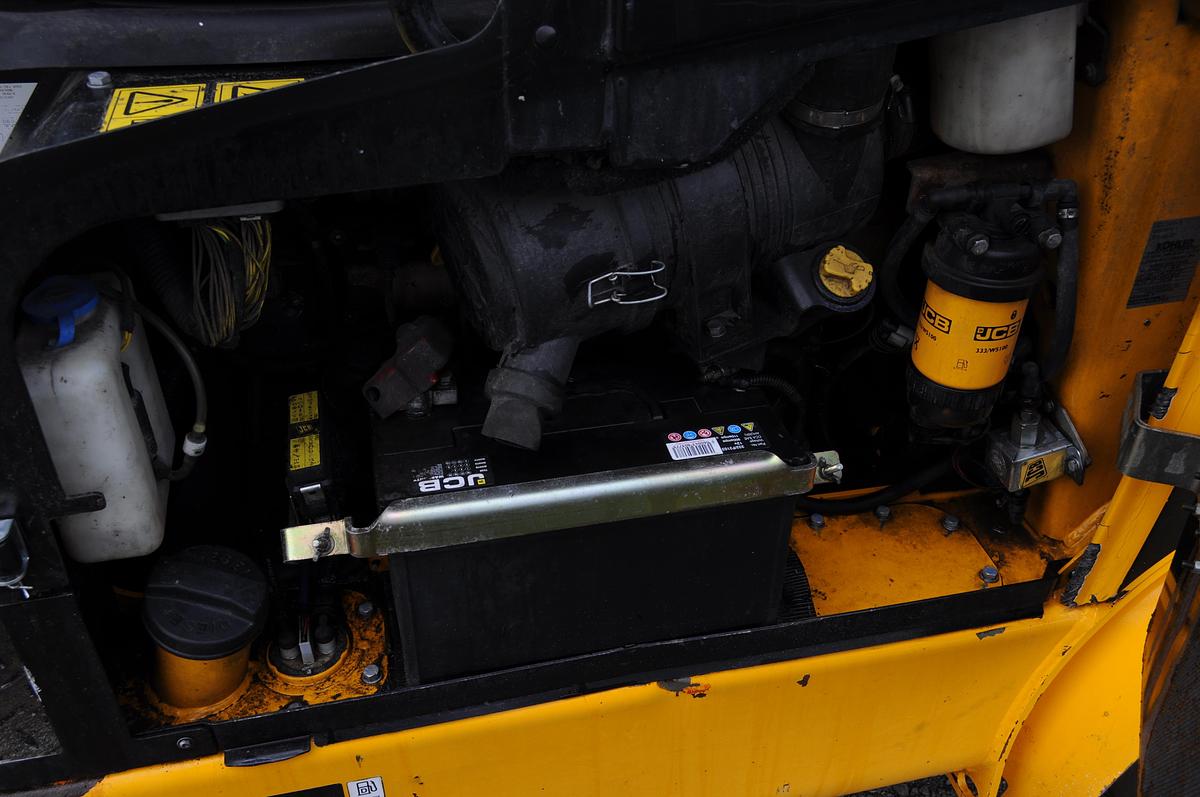 Used 2014 JCB 35D 4X4 WASTEMASTER
