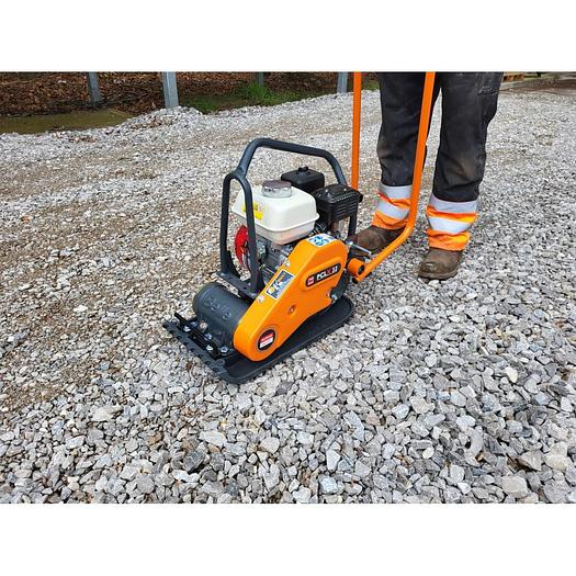 Used ALTRAD BELLE PCLX32 13"