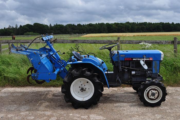 Used MITSUBISHI D1450FD