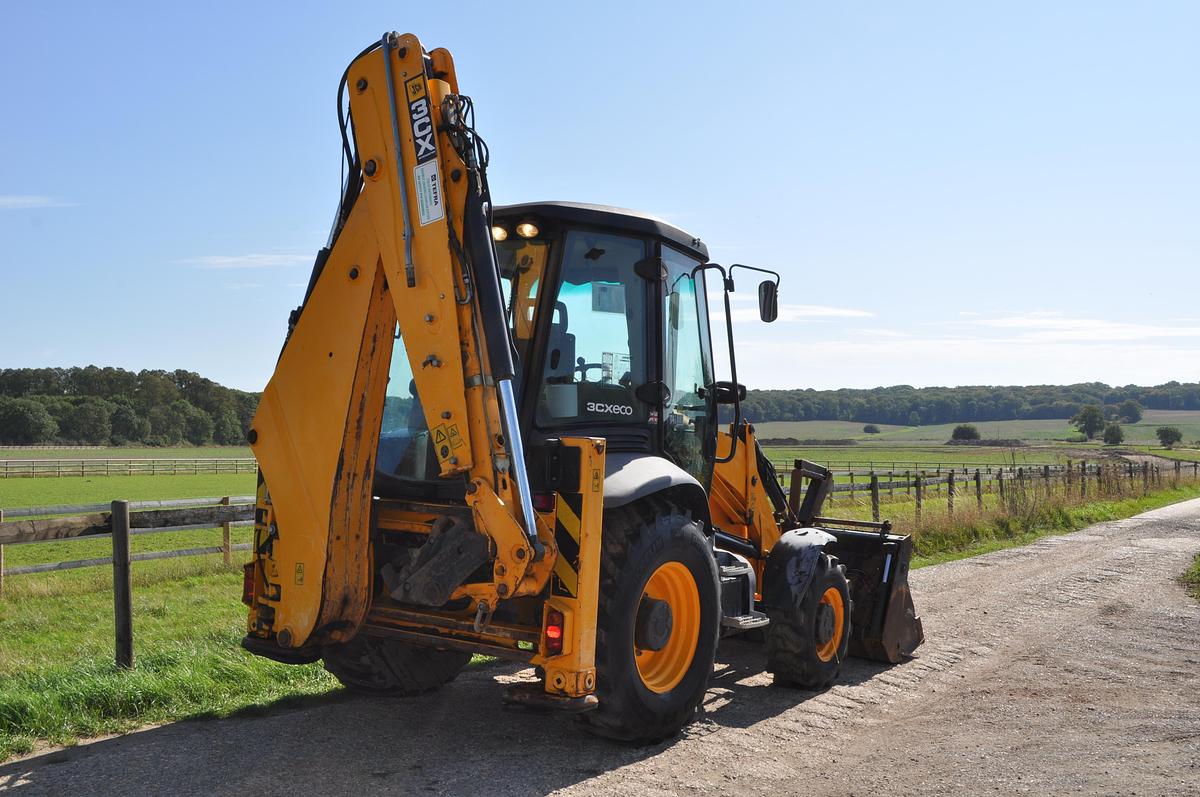 Used 2014 JCB 3CX SITEMASTER