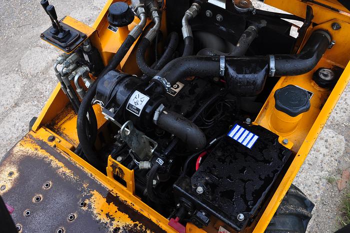 Used 2016 THWAITES 1 TONNE HT