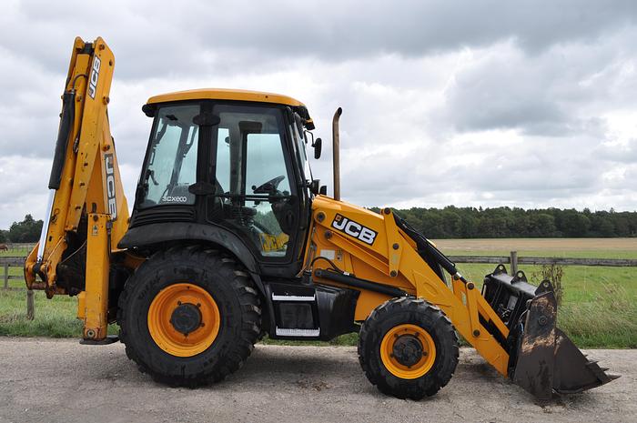 Used 2012 JCB 3CX SITEMASTER
