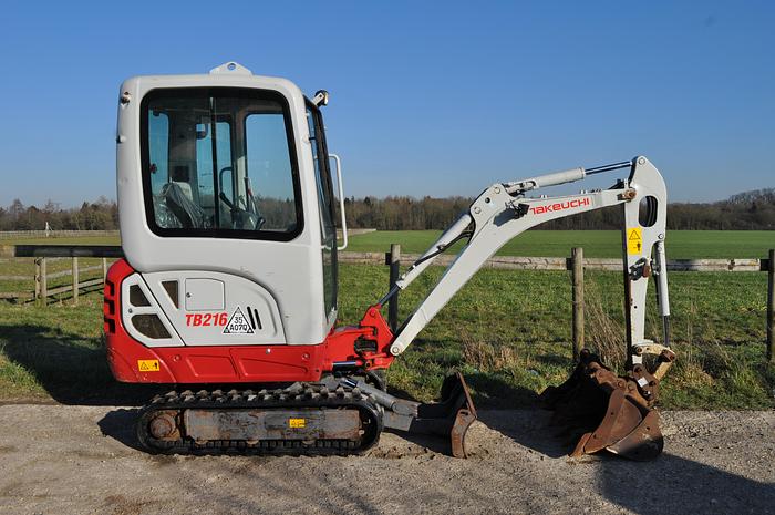 Used 2016 TAKEUCHI TB216