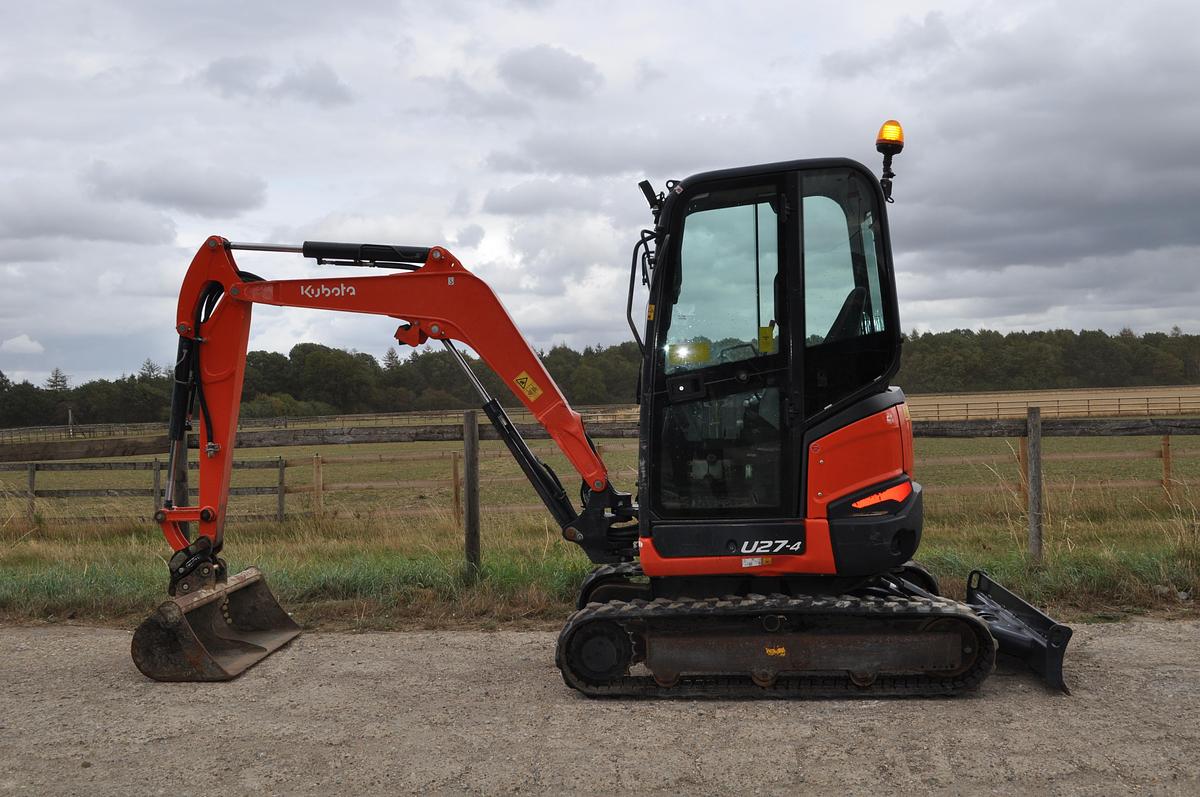 Used 2015 KUBOTA U27-4